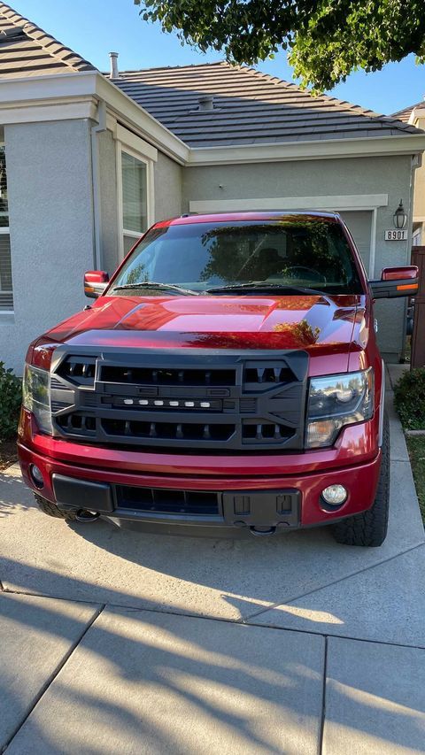 Customer photo review of Armor Grille w/ Off Road Lights for 2009-2014 Ford F150