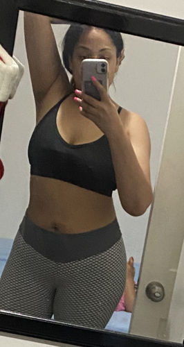 Customer photo review of Lifted Textured Scrunch Leggings