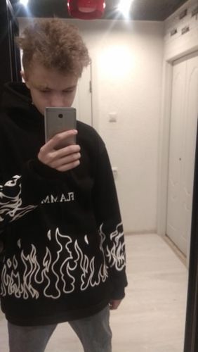 Customer photo review of Harajuku Style Flamme Hoodie