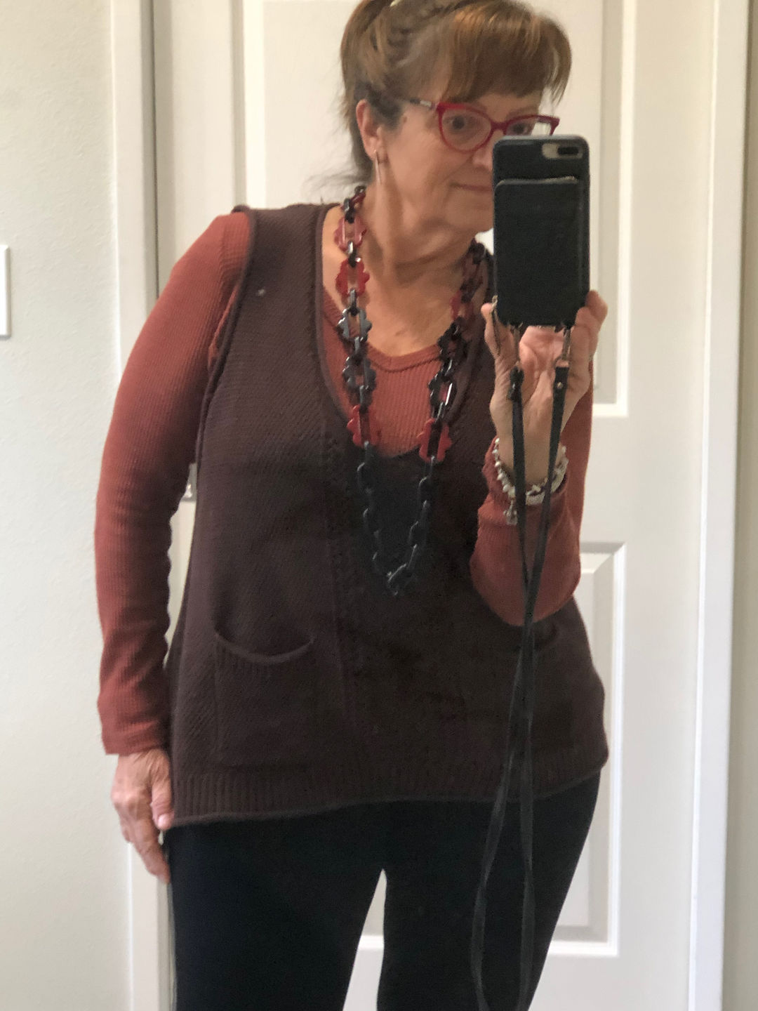 Customer photo review of Plus Size Women Pocket Knitted Hollow Sweater Vest