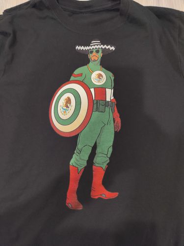 Customer photo review of Capitan Mexico Cinco De Mayo Raza OG T-shirt