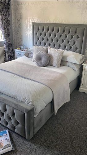 Customer photo review of Blaze Squared Bed