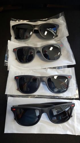 Customer photo review of Lunette de soleil polarise pour femme , style retro