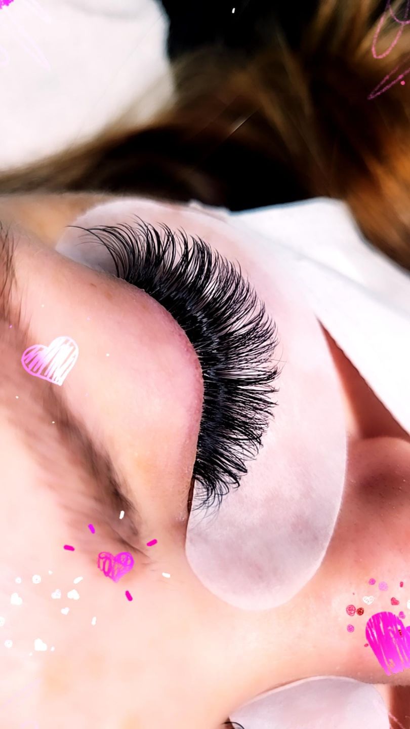 Customer photo review of Super Easy Fan Lash Extensions 0.03mm
