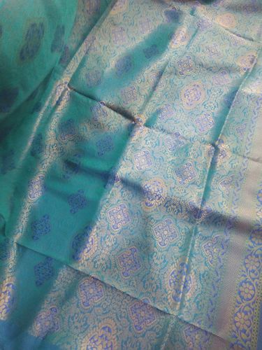 Customer photo review of VICTORIA BLUE WOVEN KANJIVARAM SAREE