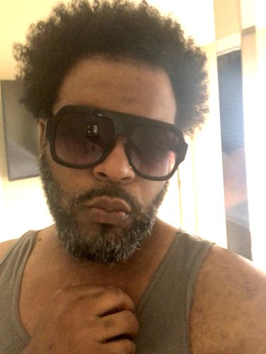 Customer photo review of Gears Sunglasses