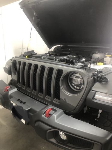 Customer photo review of Vader Grille w/ Mesh - Matte Black for 18-21 Jeep Wrangler JL & Gladiator JT