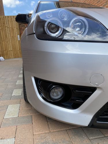 Customer photo review of Ford Fiesta MK6 ST / S Fog Light Armour