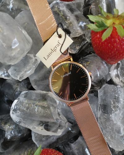 Customer photo review of World Edition Rosé Gold Black