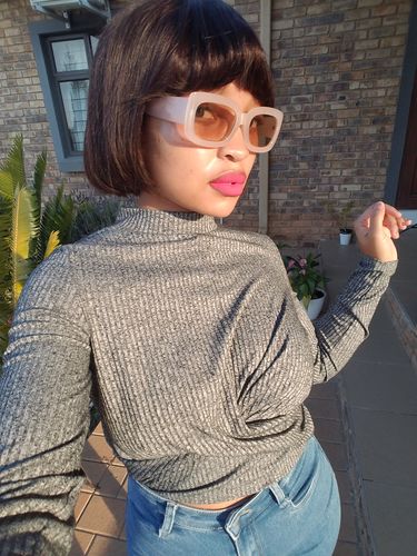 Customer photo review of Brazilian Fringe Bob - 8"