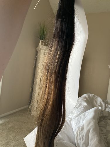 Customer photo review of Full Shine Sew In Hair Weft Bundles 100% Remy Human Hair Balayage Ombre (#1B/4)