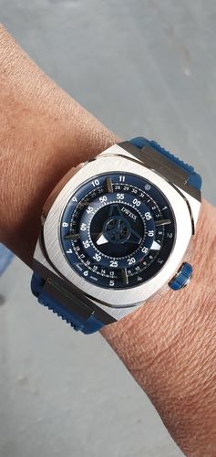 Customer photo review of M3-blue-bracelet