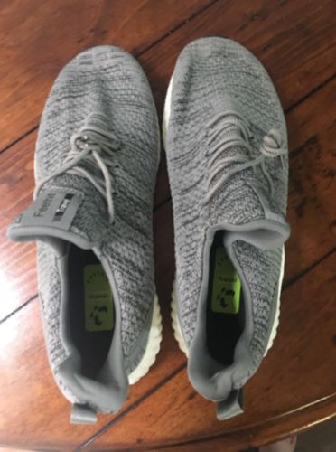 Customer photo review of PUJCS Mens Breathable Mesh Walking Sneaker Grey-🔥NEW