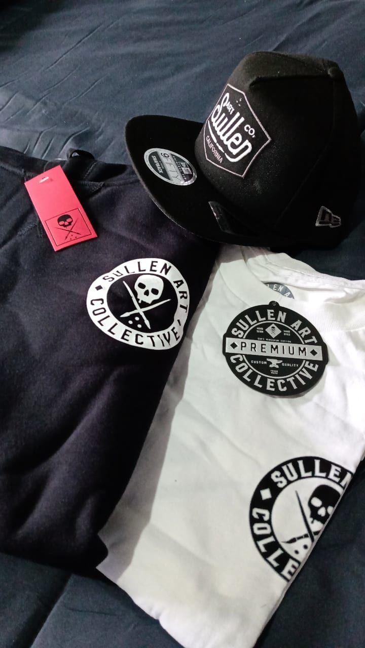 Customer photo review of BADGE OF HONOR WHITE LONG SLEEVE