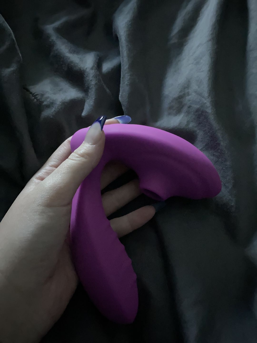 Customer photo review of Suctional Vibrator