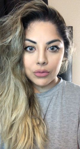 Customer photo review of Face and Nose Sculpting Brush & Contour Palette Bundle