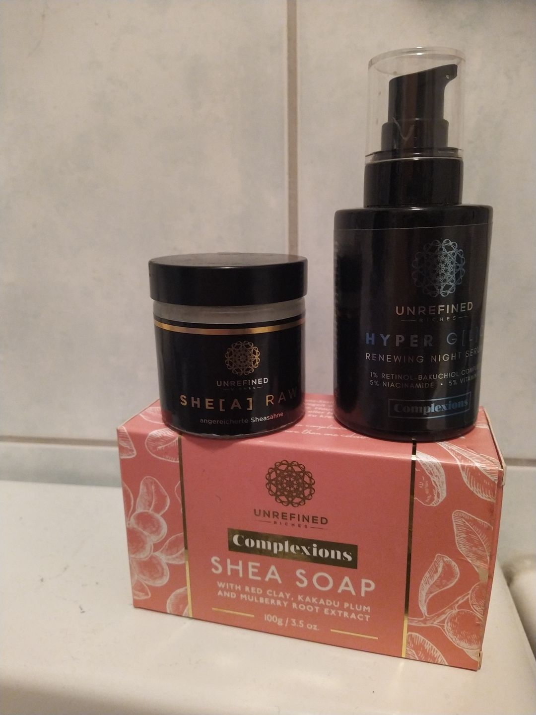 Customer photo review of HYPER G[L]O - Renewing Night Serum