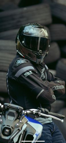 Customer photo review of Scorpion EXO-R1 Camera Mount