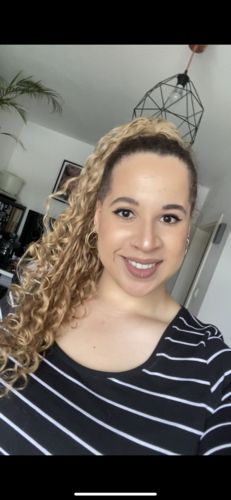 Customer photo review of Curly Ponytail Honey Blonde