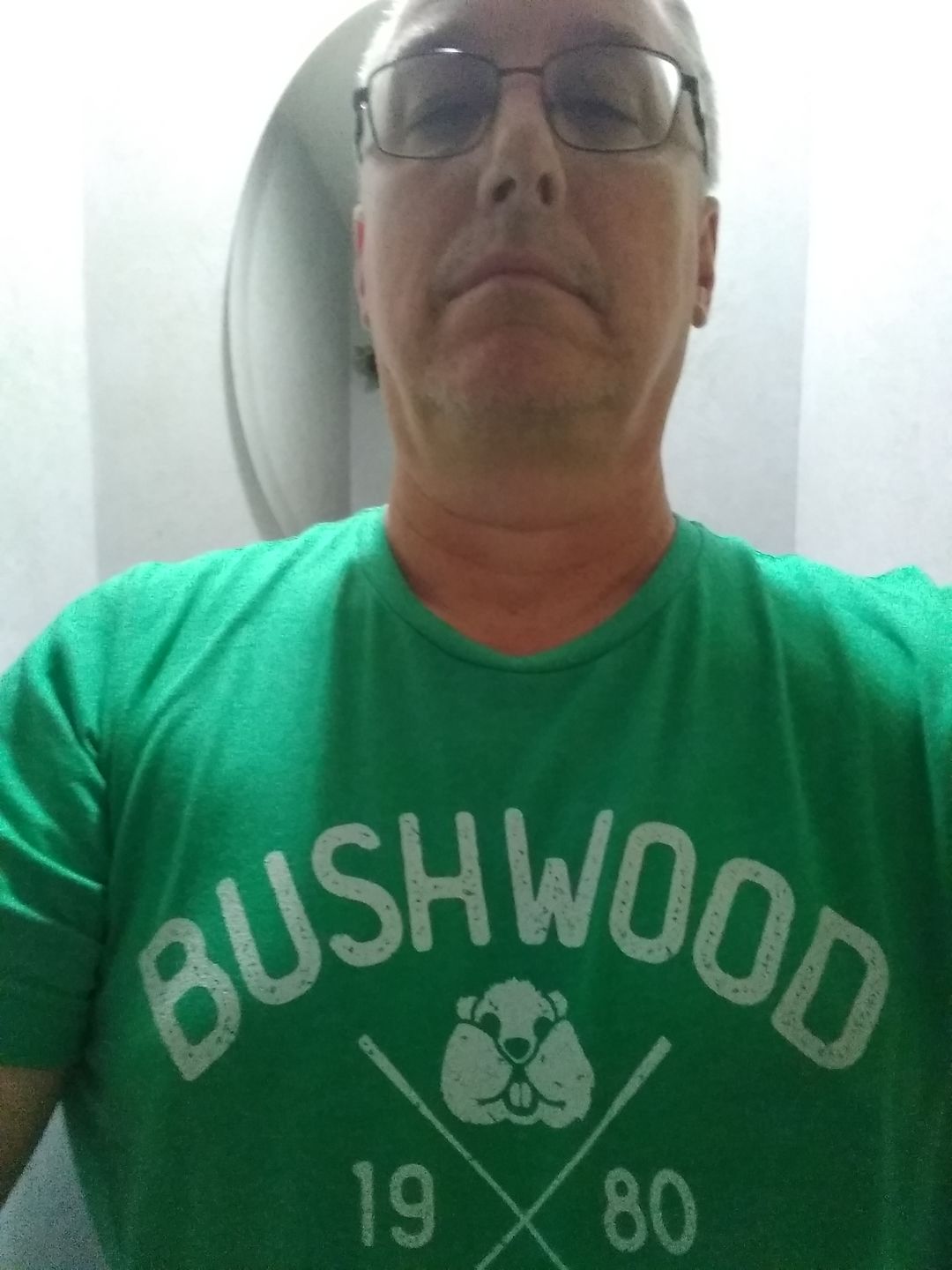Customer photo review of Bushwood Men's/Unisex Super Soft Tee