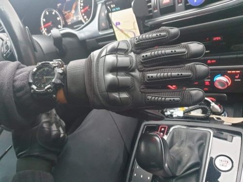 Customer photo review of NaturVibes Taktische Outdoor-Handschuhe