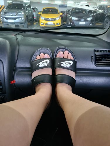Customer photo review of Nike Women's Benassi Duo Ultra