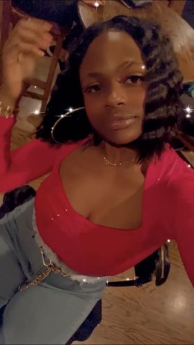 Customer photo review of Long sleeve heart neck ruched top