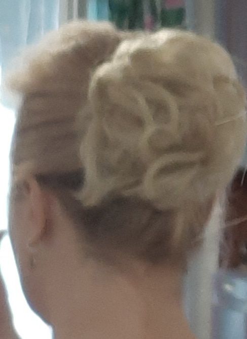 Customer photo review of Real Hair Messy Bun Scrunchie Curly 1PCS For Women