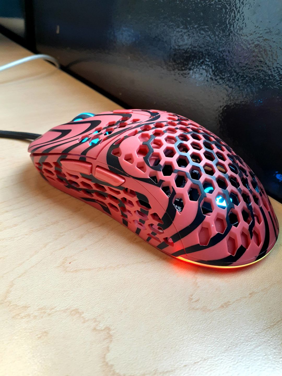 Customer photo review of Ghost M1 - PEWDIEPIE Gaming Mouse