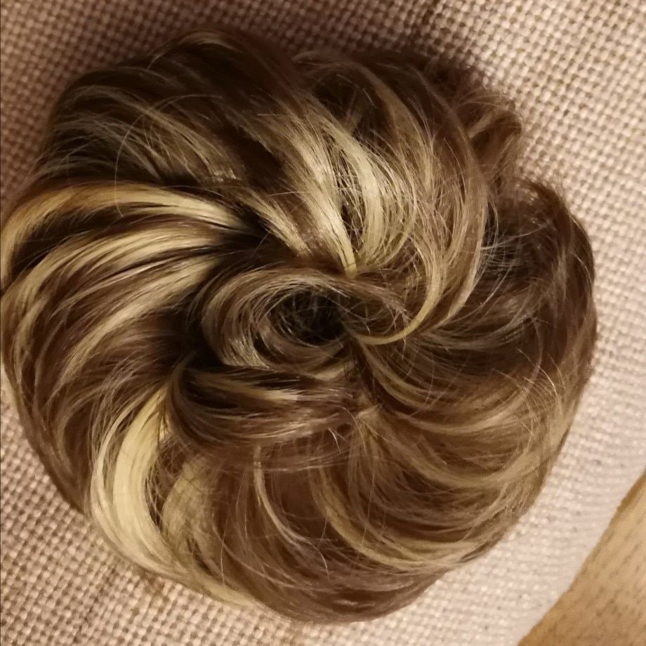 Customer photo review of Real Hair Messy Bun Scrunchie Curly 1PCS For Women