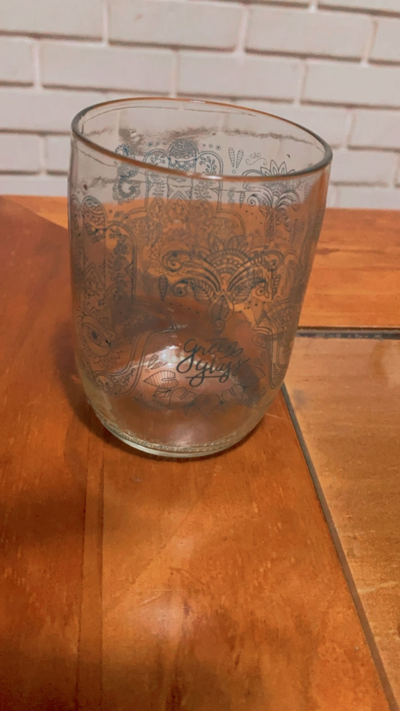 Customer photo review of Om Glass Juego de 4 Vasos