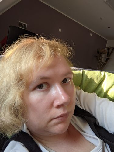 Customer photo review of 3% Brennnessel mit Zitrone & Rosmarin Haarseife (Alle Haartypen)