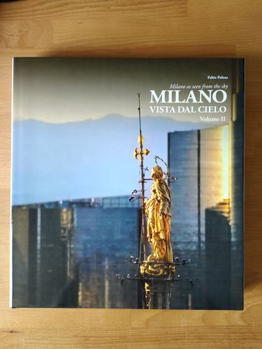 Customer photo review of Milano vista dal cielo (Volume 2)
