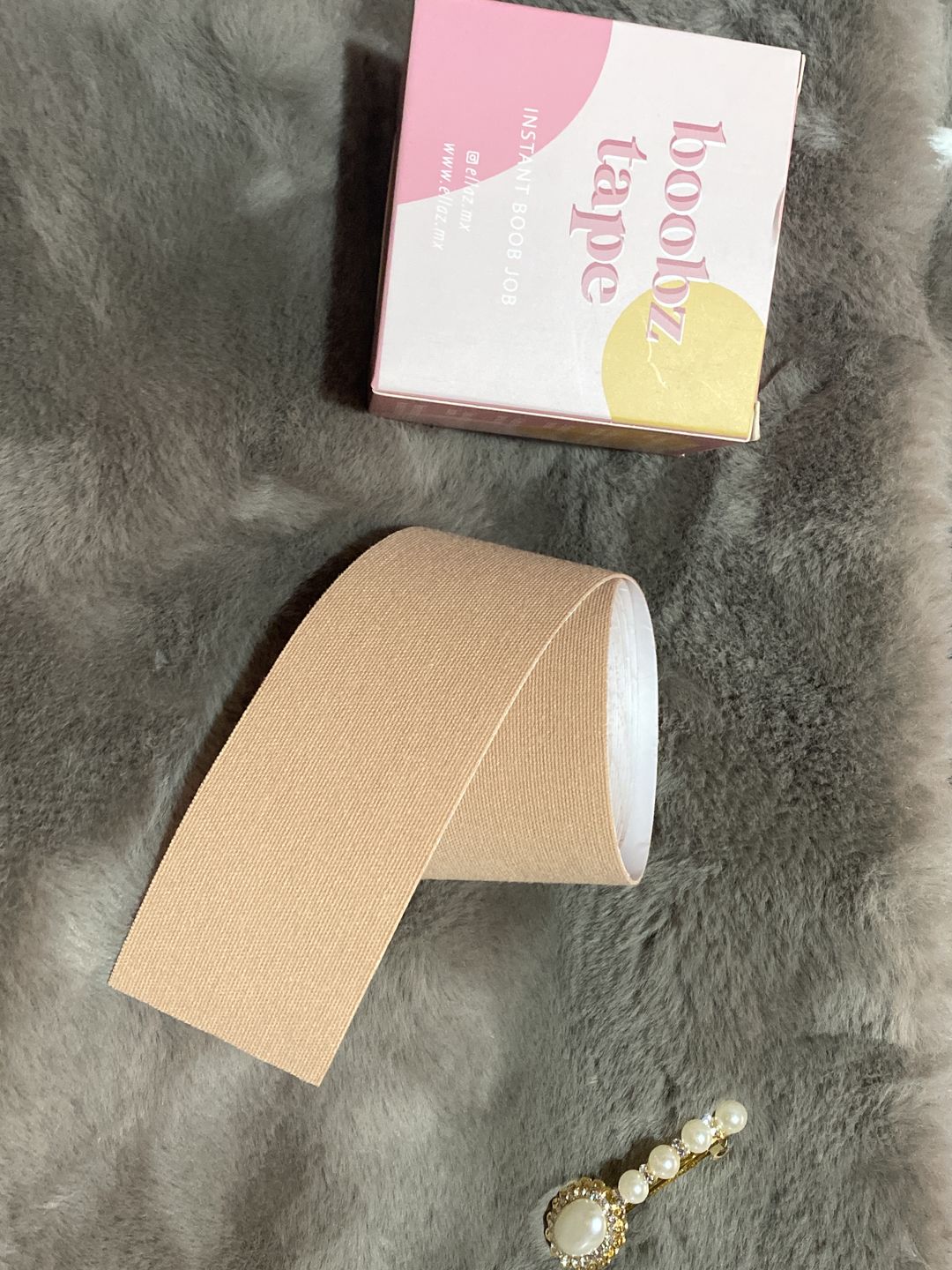 Customer photo review of B00bz Tape