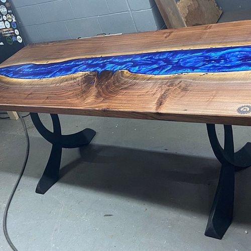 Customer photo review of 418 Curva Handmade Metal Table Legs & Bench Legs | Set Of 2 Pcs, Easy Assembly Furniture Legs, For Live Edge Table Tops, Dining Table Tops, Console Table Tops... | FLOWYLINE DESIGN