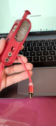 Customer photo review of HOLDS Cargador Magnético 3 en 1 Portable.
