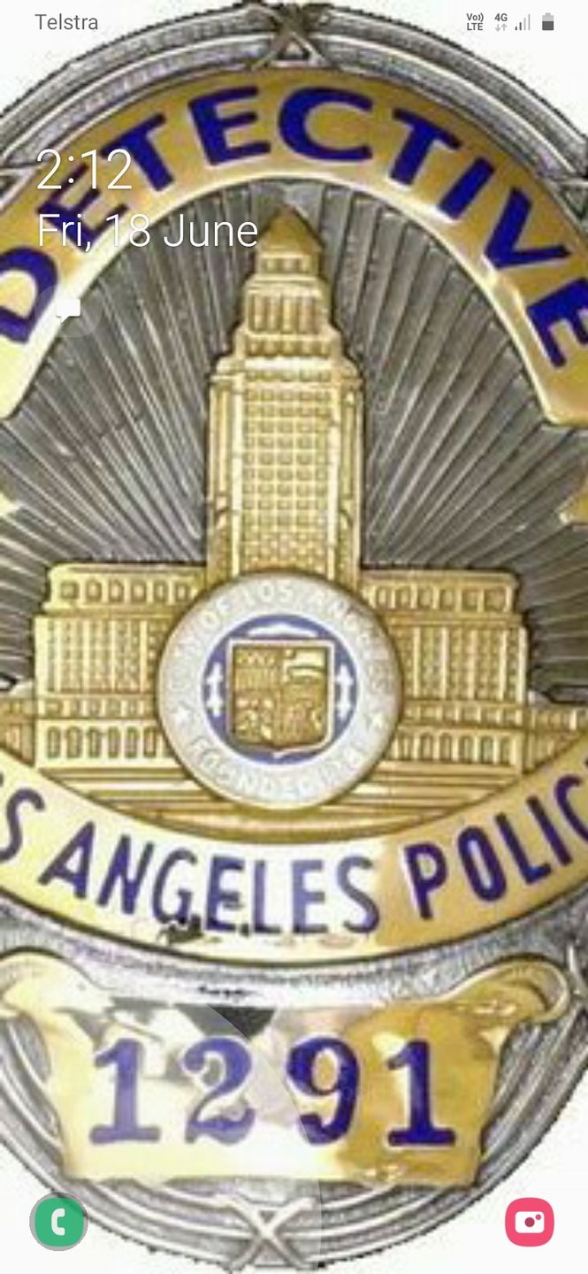 Customer photo review of LAPD Los Angeles Police Detective Badge Solid Copper Replica Movie Props With Number 2516
