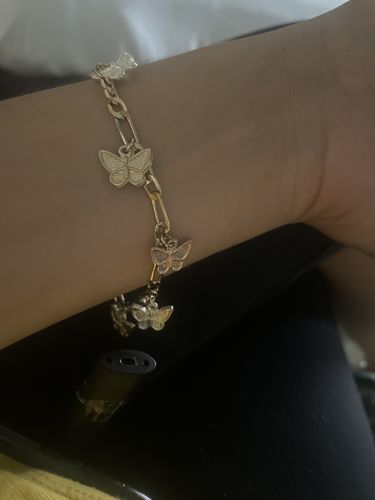 Customer photo review of Mariposa Link Up Bracelet