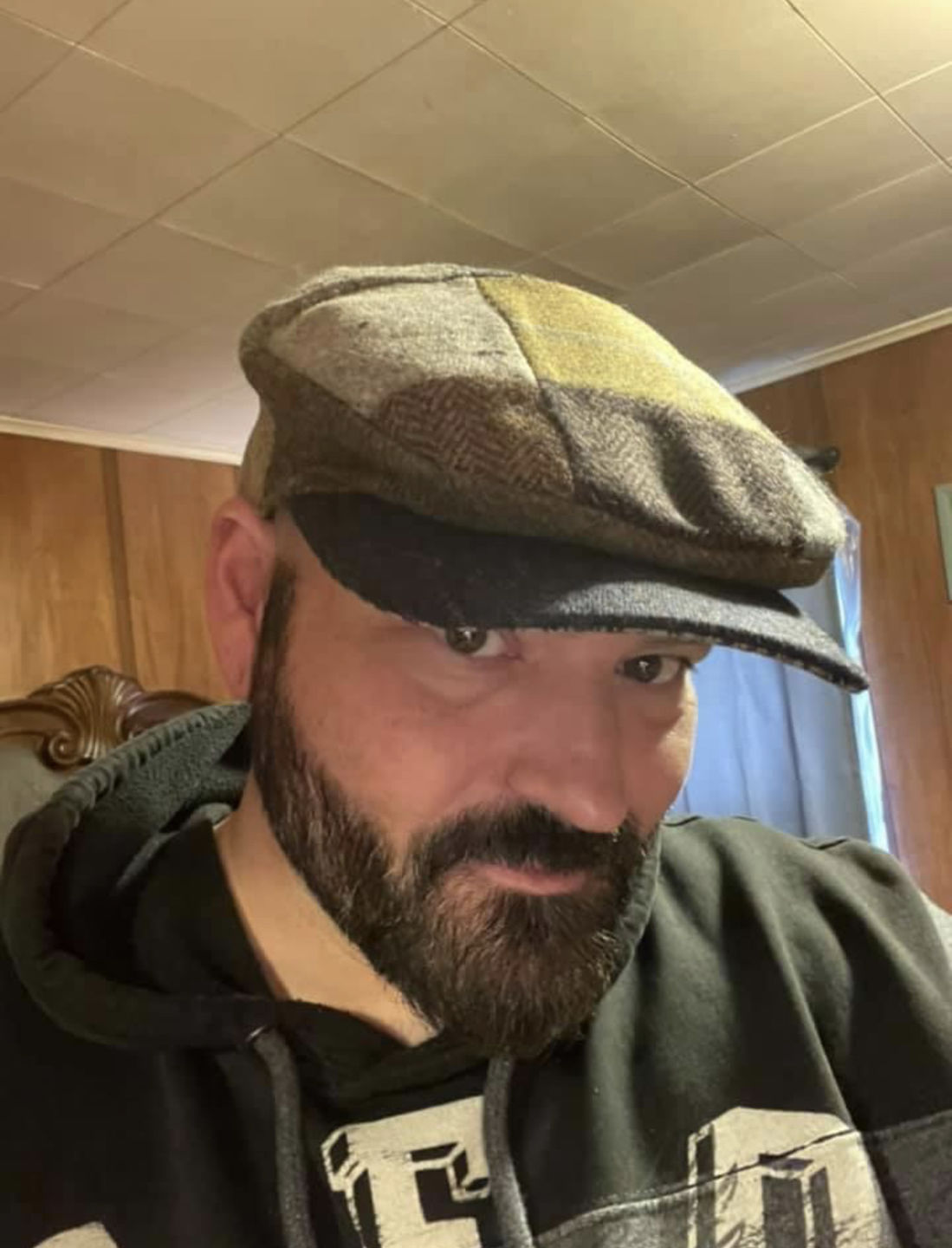 Customer photo review of Daithi Cap Patchwork Tweed