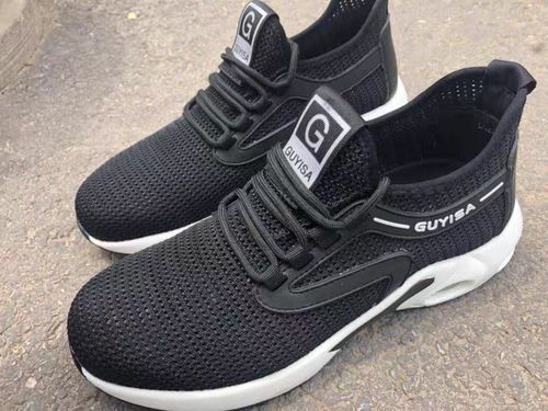 Customer photo review of FansGemacht Bequeme, verschleißfeste, leichte Sicherheitsarbeitsschuhe