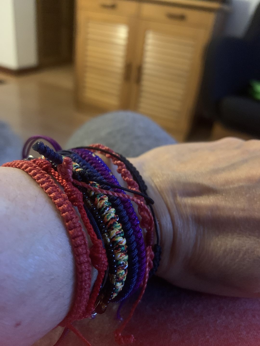 Customer photo review of Brazaletes Tibetanos