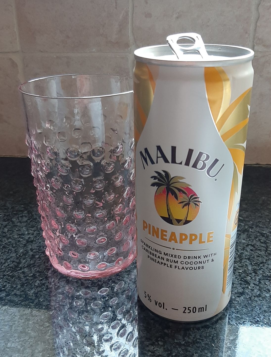 Customer photo review of Rosaline Hobnail Tumblers