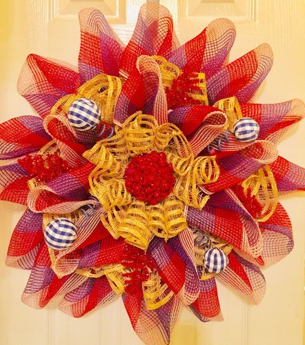 Customer photo review of 10.5"X10Yd Pp/Faux Jute Wide Stripe Mesh Red/White/Blue RY8316D1