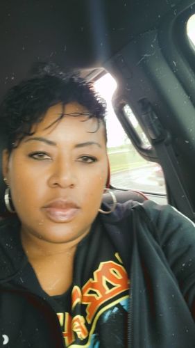 Customer photo review of Unicoeye Ocre Prescription Contact Lenses