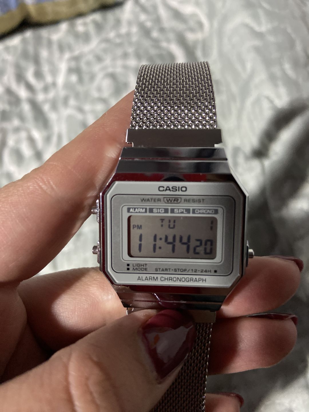 Customer photo review of Reloj Casio Vintage A700WM-7ADF Plateado Milanese Slim