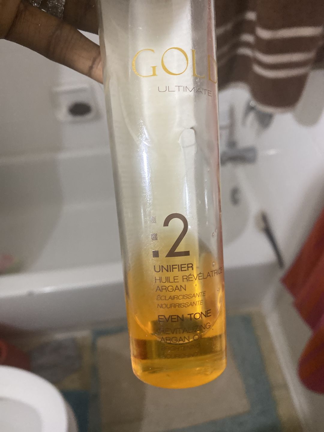 Customer photo review of Fair and White 2: Gold Revitalizing Argan Oil  200ml / 6.76 fl. oz
