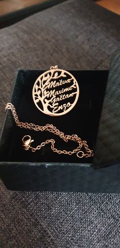 Customer photo review of Mon meilleur cadeau ©  : Collier Arbre de Vie Unisex Personnalisé