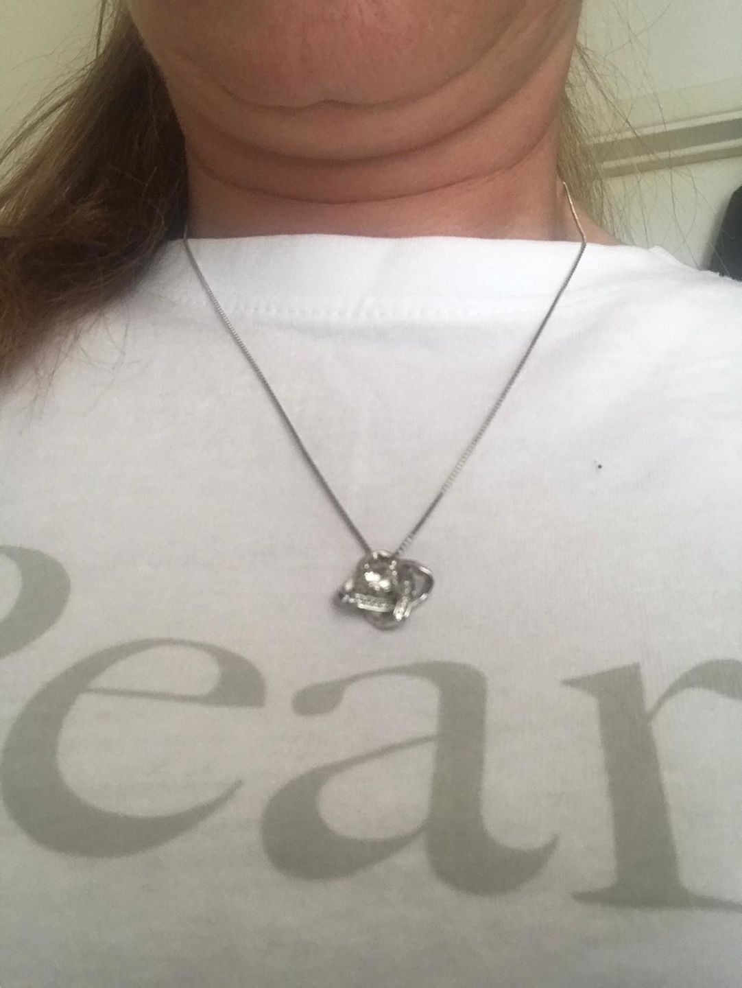 Customer photo review of "To my Soulmate" - Silver Love knot necklace