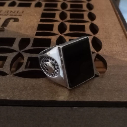 Customer photo review of Skull Men's Ring in Sterling Silver with Black Onyx Stone