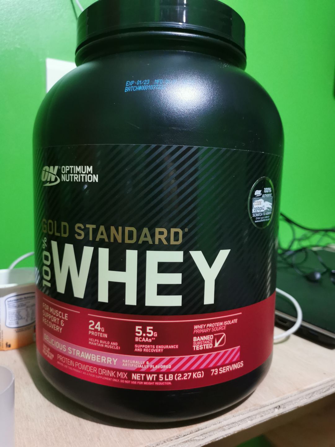 Customer photo review of Optimum Nutrition Gold Standard 100% Whey Proteina 5 Lb